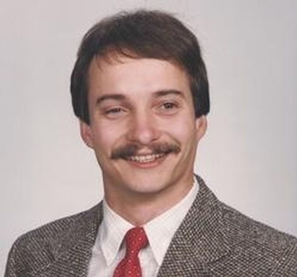 Bruce E. Wills Profile Photo