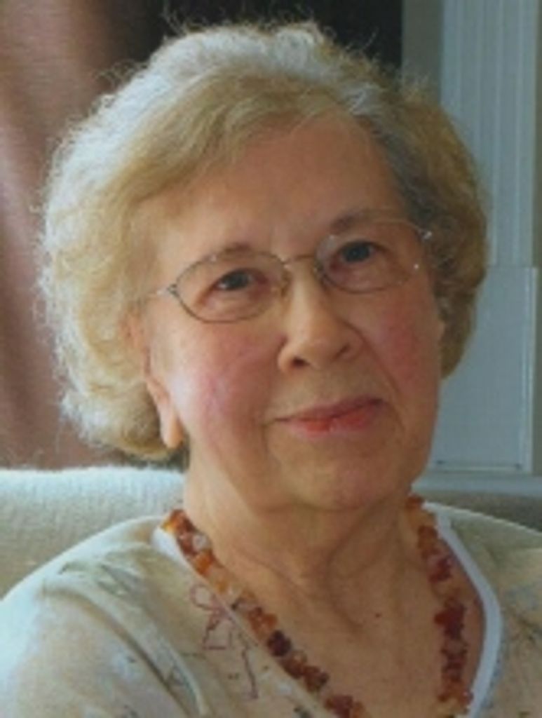 Shirley Louise  Smith