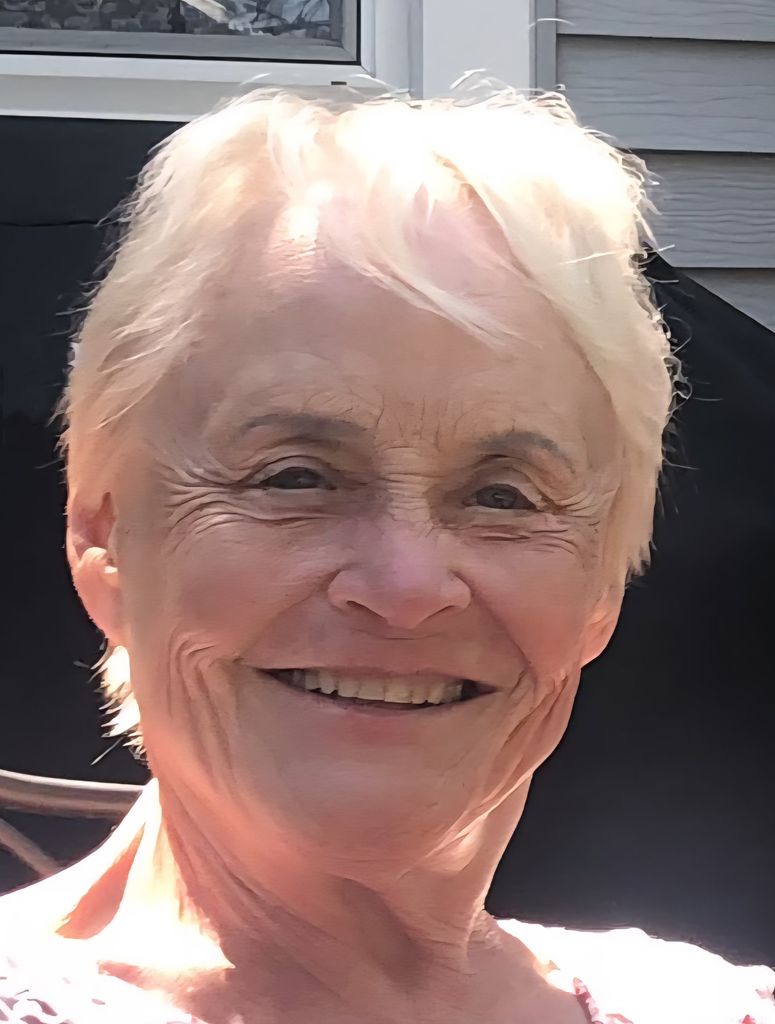 Darlene Kitzerow Profile Photo