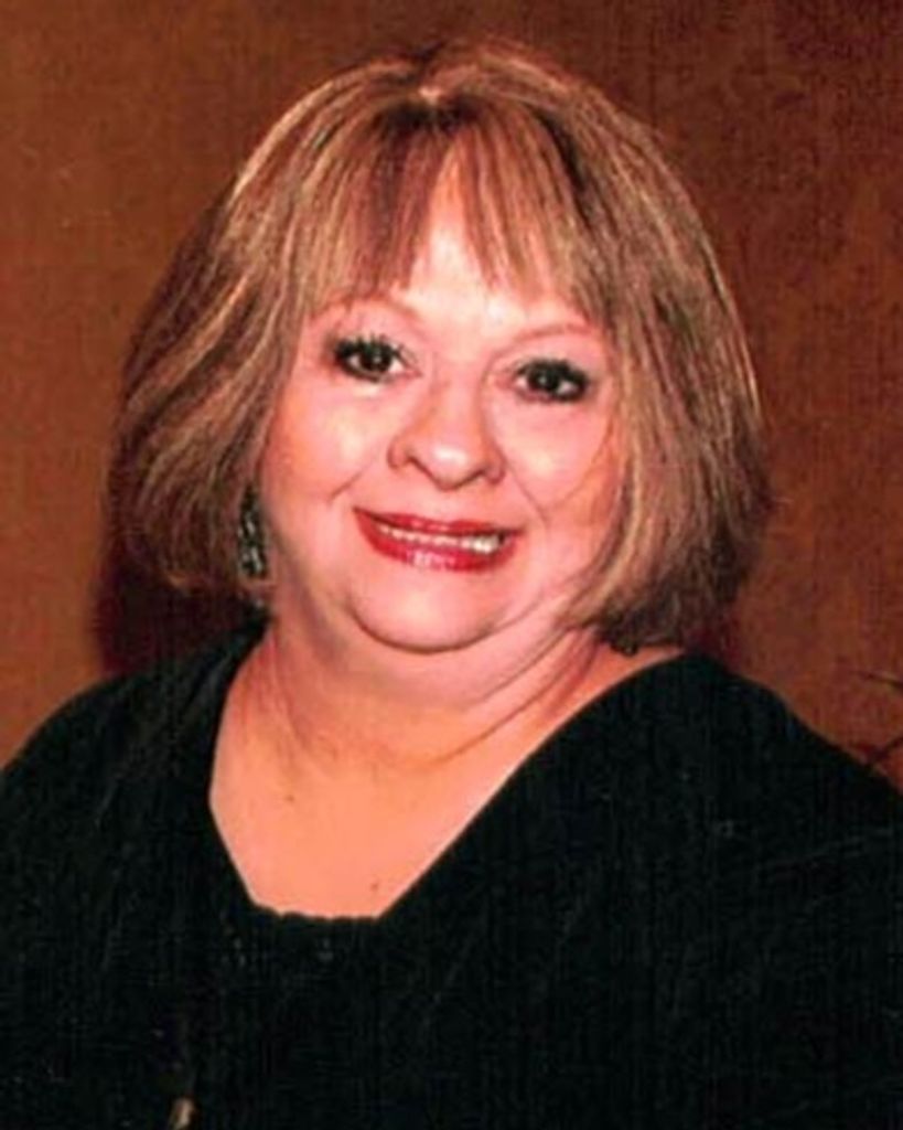 Nina Joyce "Cissy" Barnett Gibson
