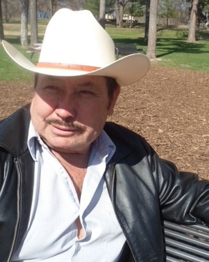 Luis Ramos-Estrada Profile Photo