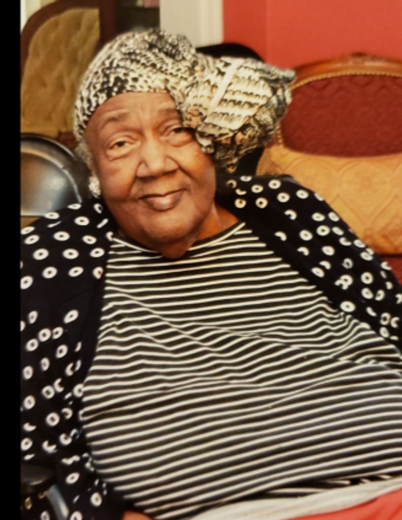 Ms. Rosa Holsey