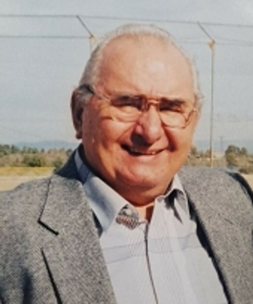 Edward F Chiniewicz