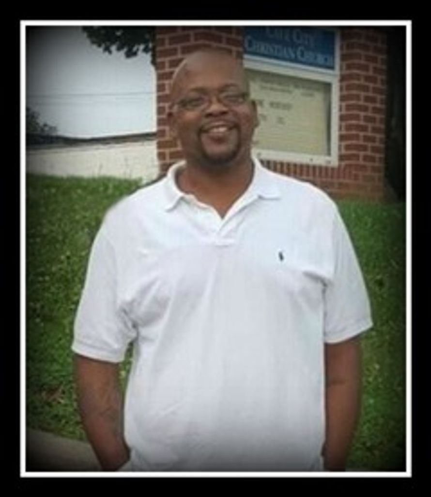 Santana Maurice "Reece" Woodard Profile Photo