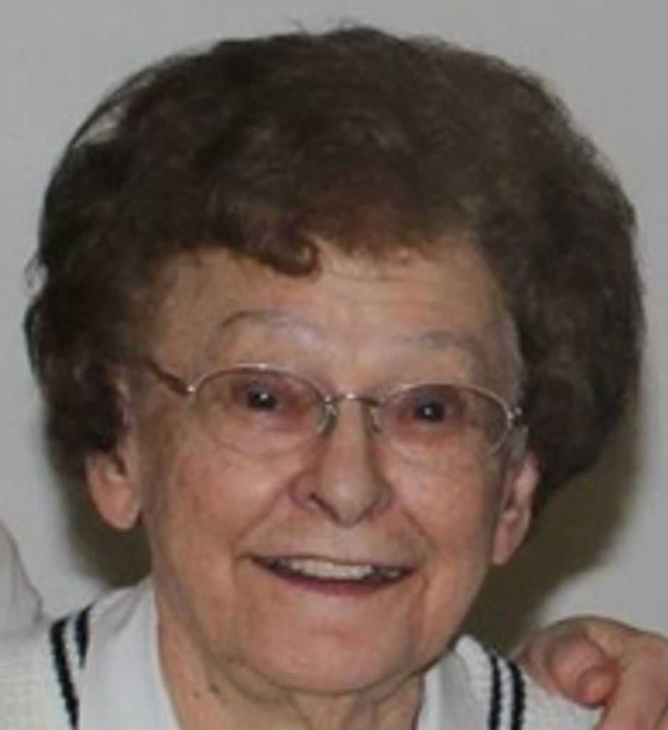 Christine P. Teenie (Mohutsky)  Sebastian