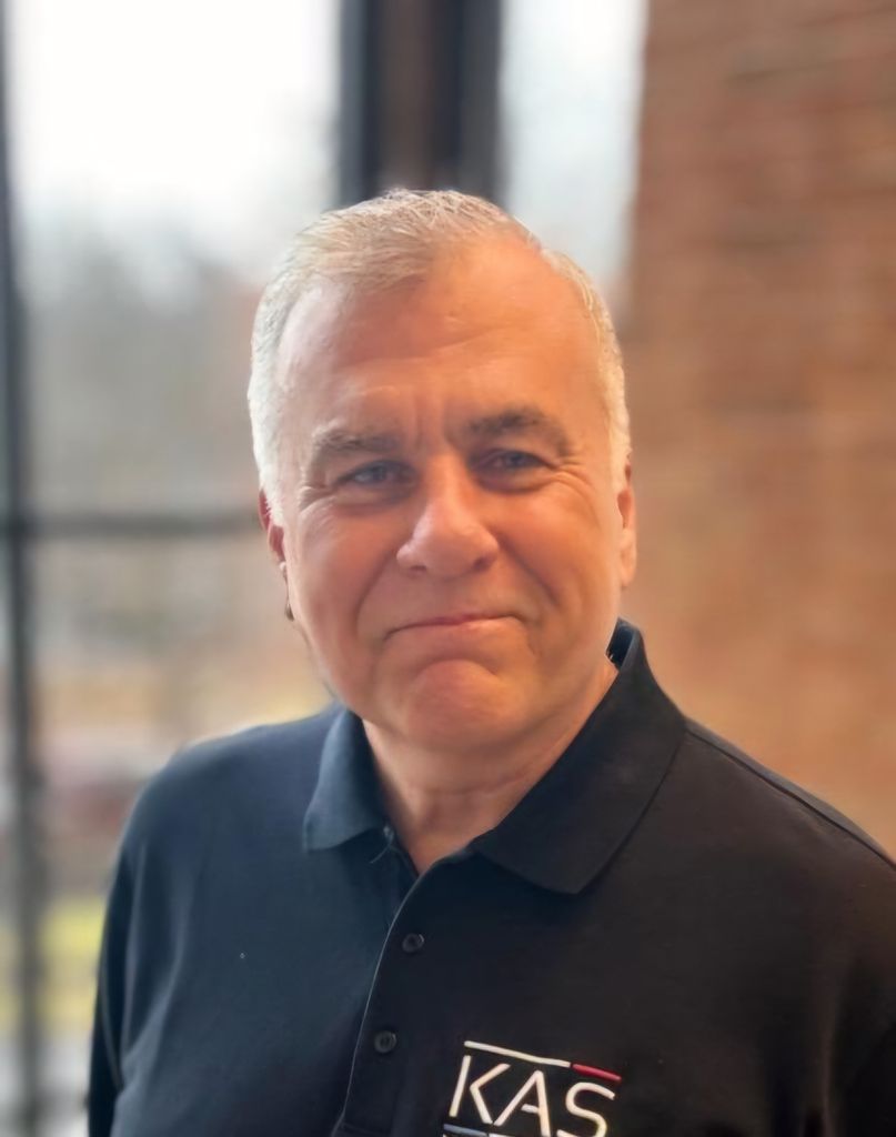 John Scott Macmillan Profile Photo