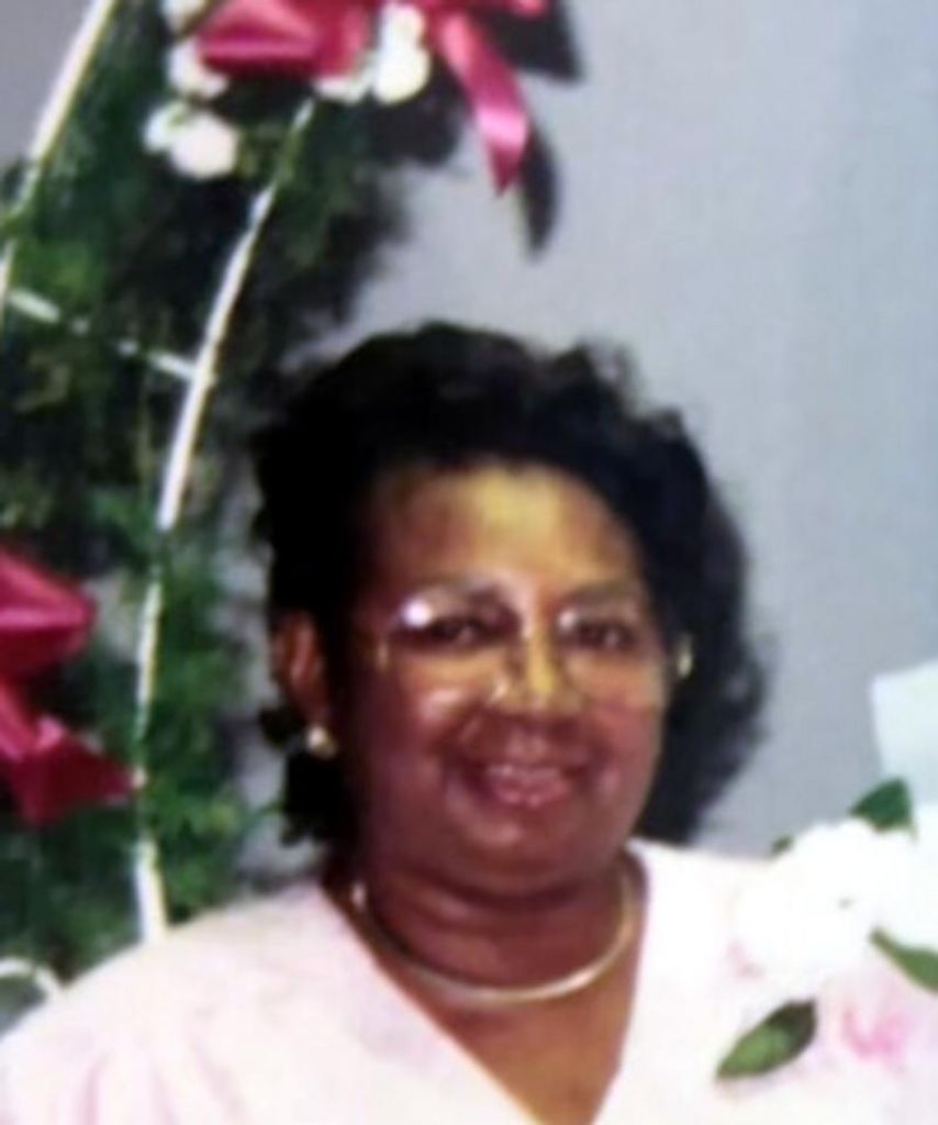 Ms. Lunary Willis Profile Photo