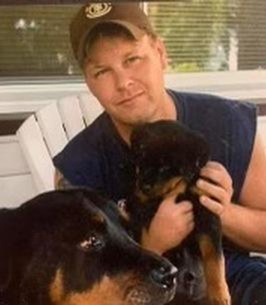 Jason Lou Schwebach Profile Photo