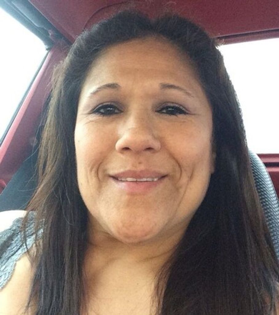Maria Esther Solis Profile Photo