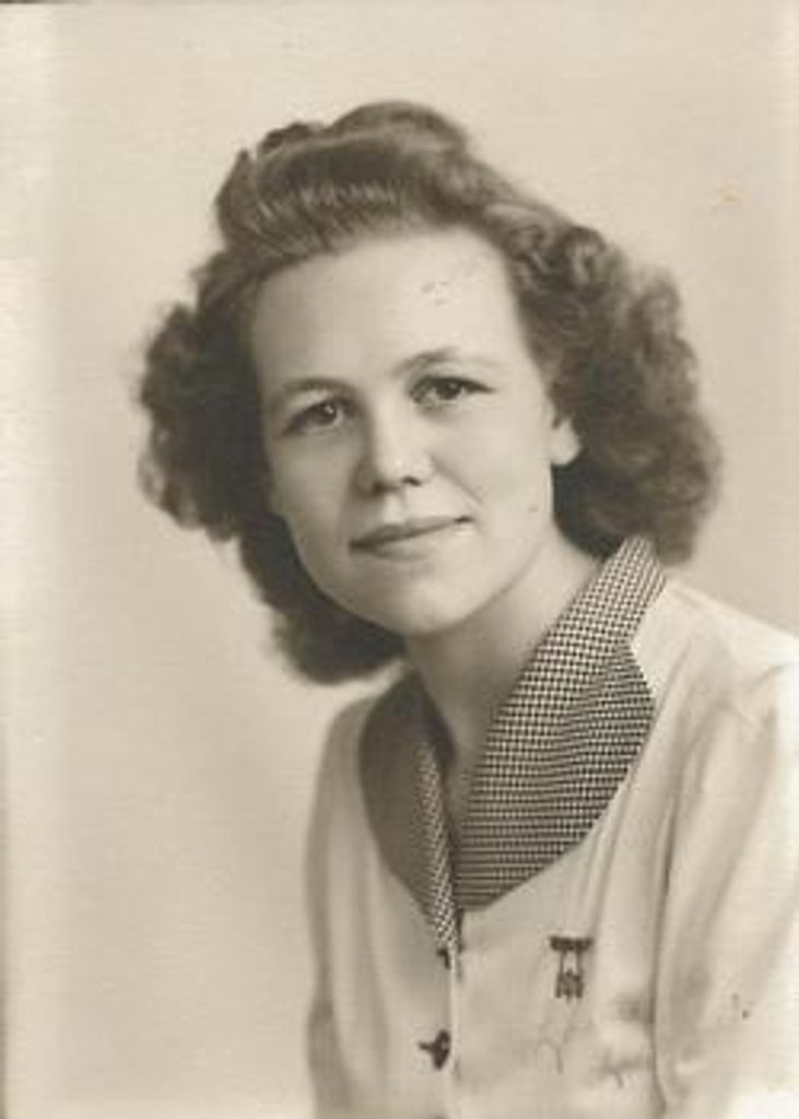 Lenora Lorraine Swallom Profile Photo