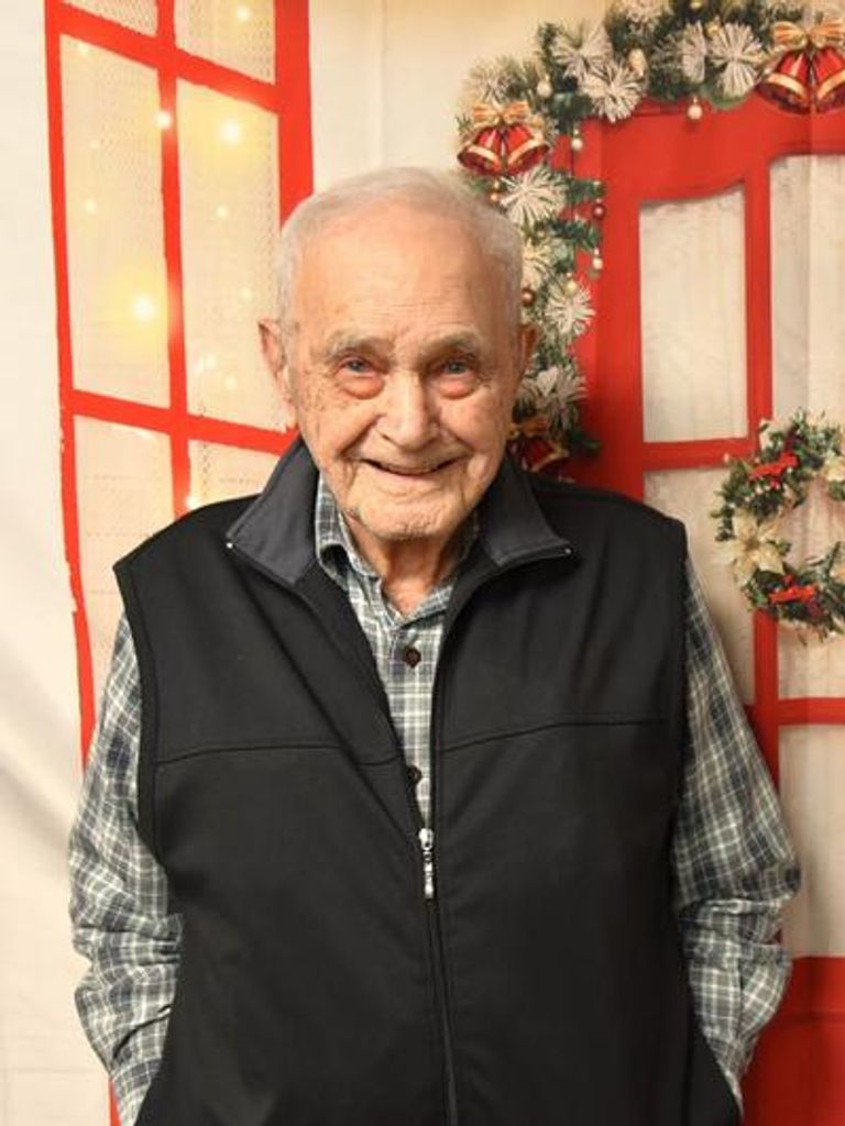 Lee Folland Profile Photo