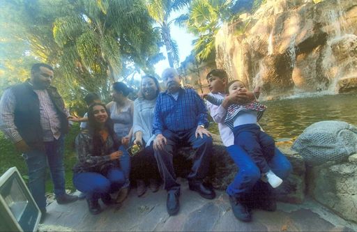 Armando Ramirez photo gallery thumbnail 17 of 164