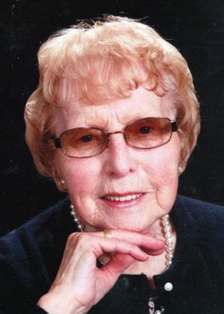Alice Hall Profile Photo