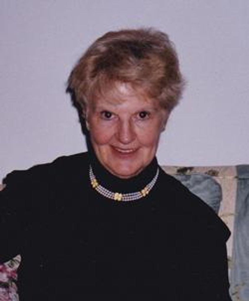Frankie Finn Profile Photo