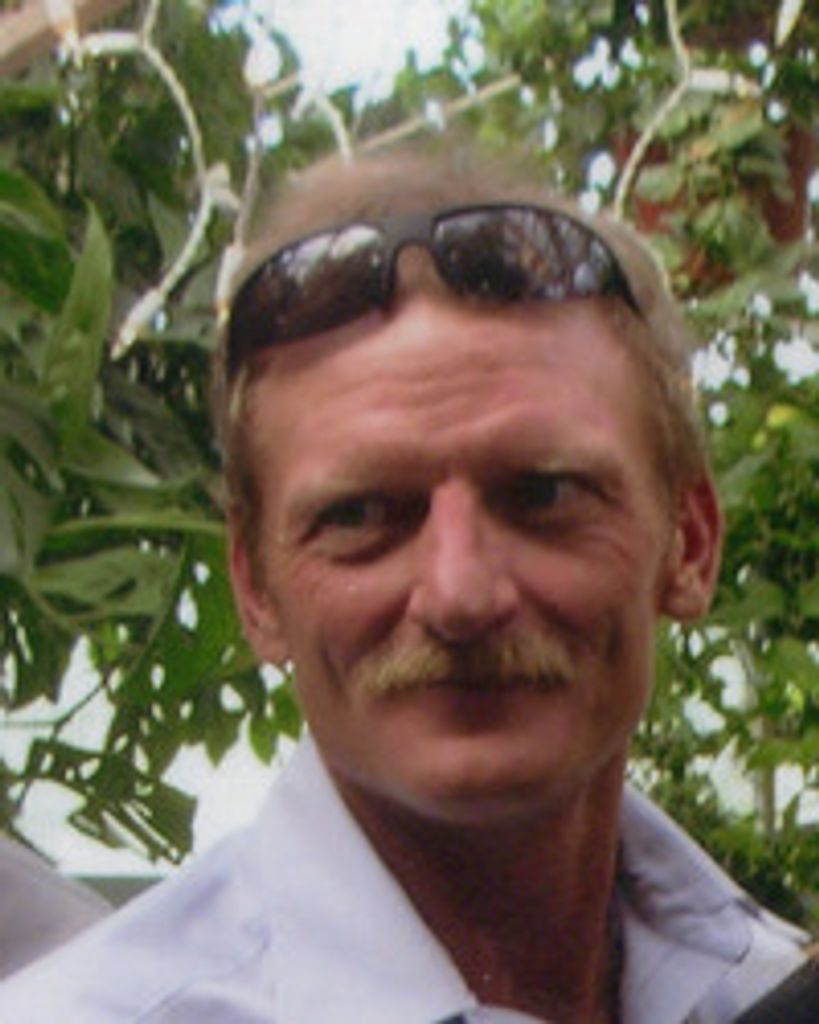 Russell Max Nielsen