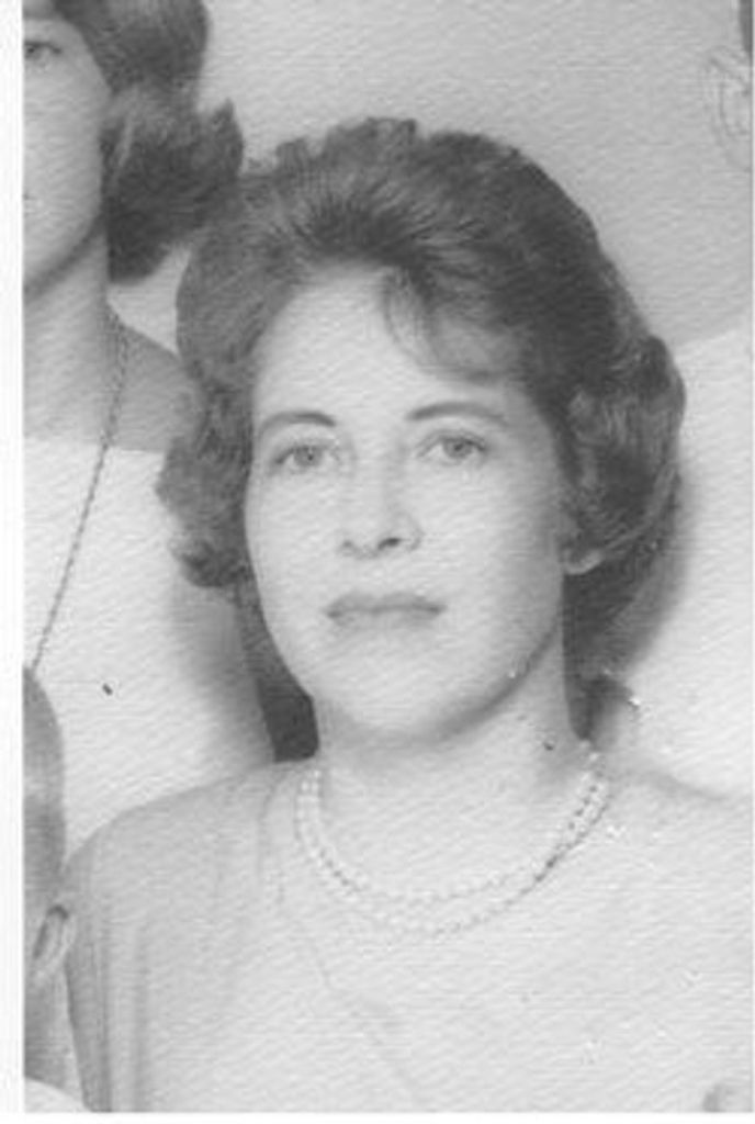 Velva Lea Earls