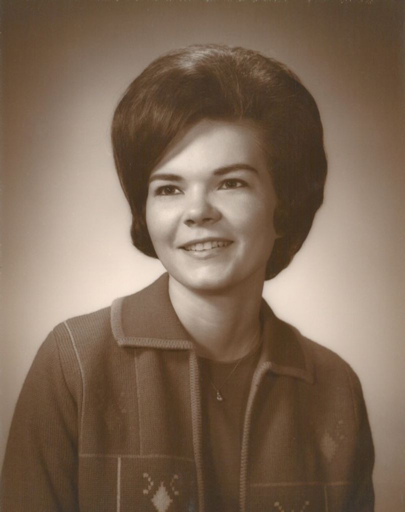 Carolyn Morris Profile Photo
