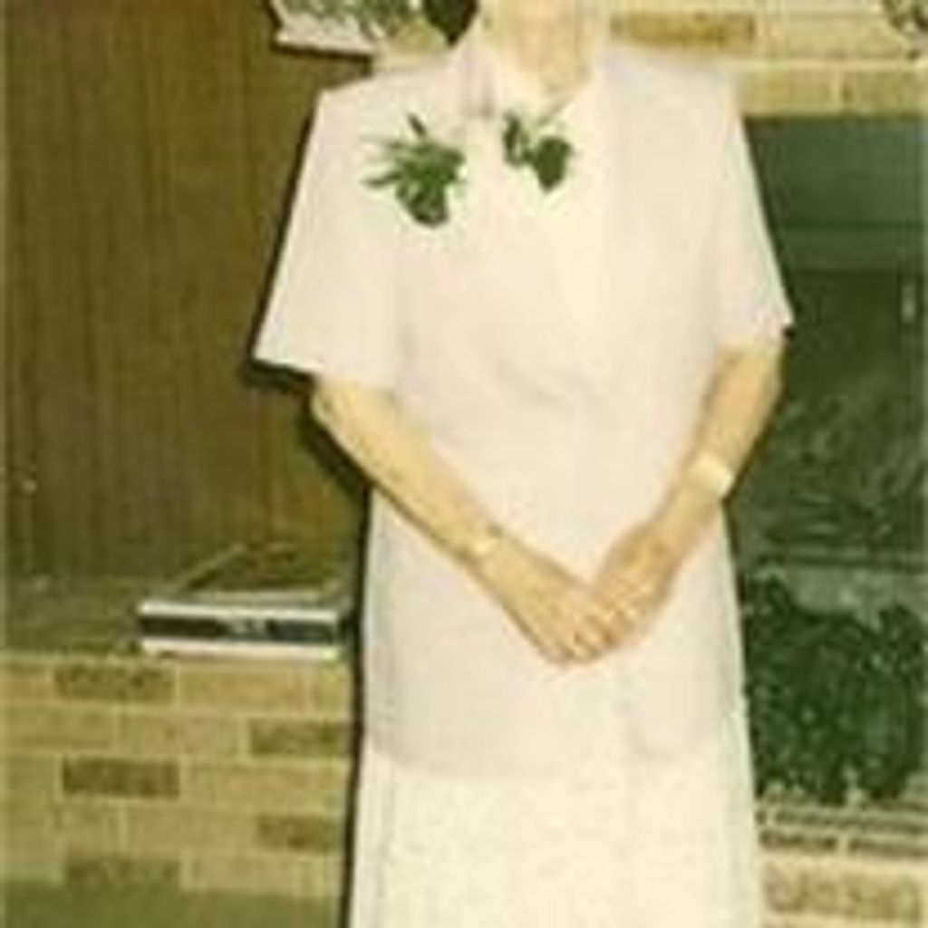 Vivian Harris