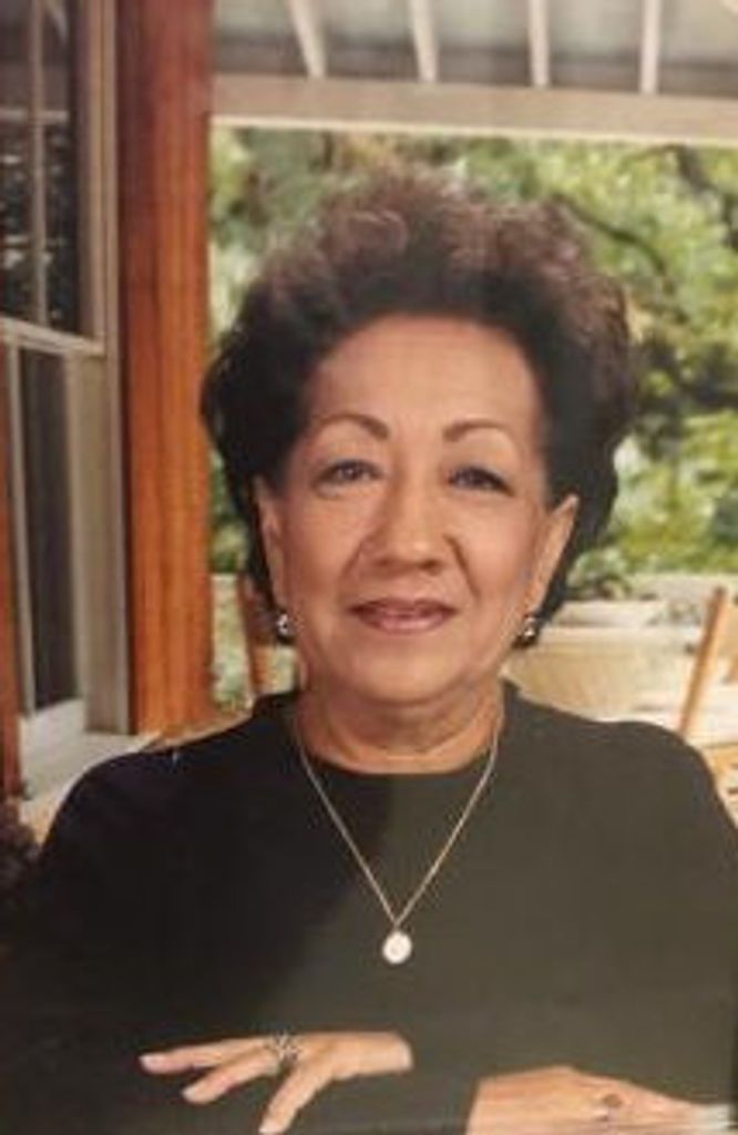 Maria Lus Sanchez Profile Photo