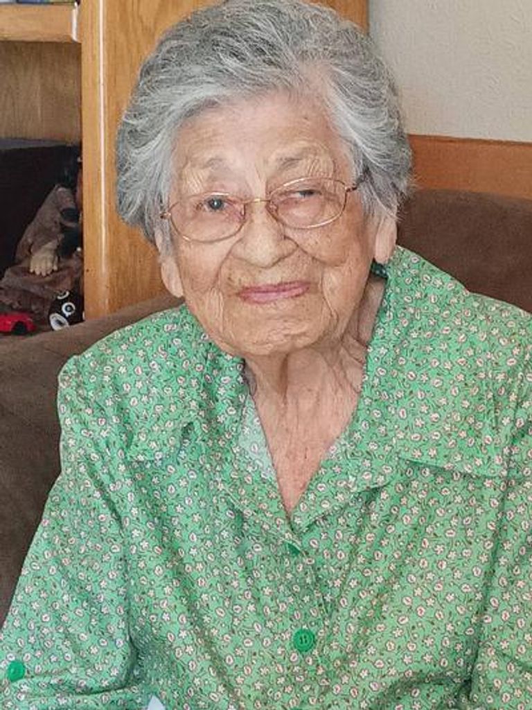 Elodia Astran Profile Photo