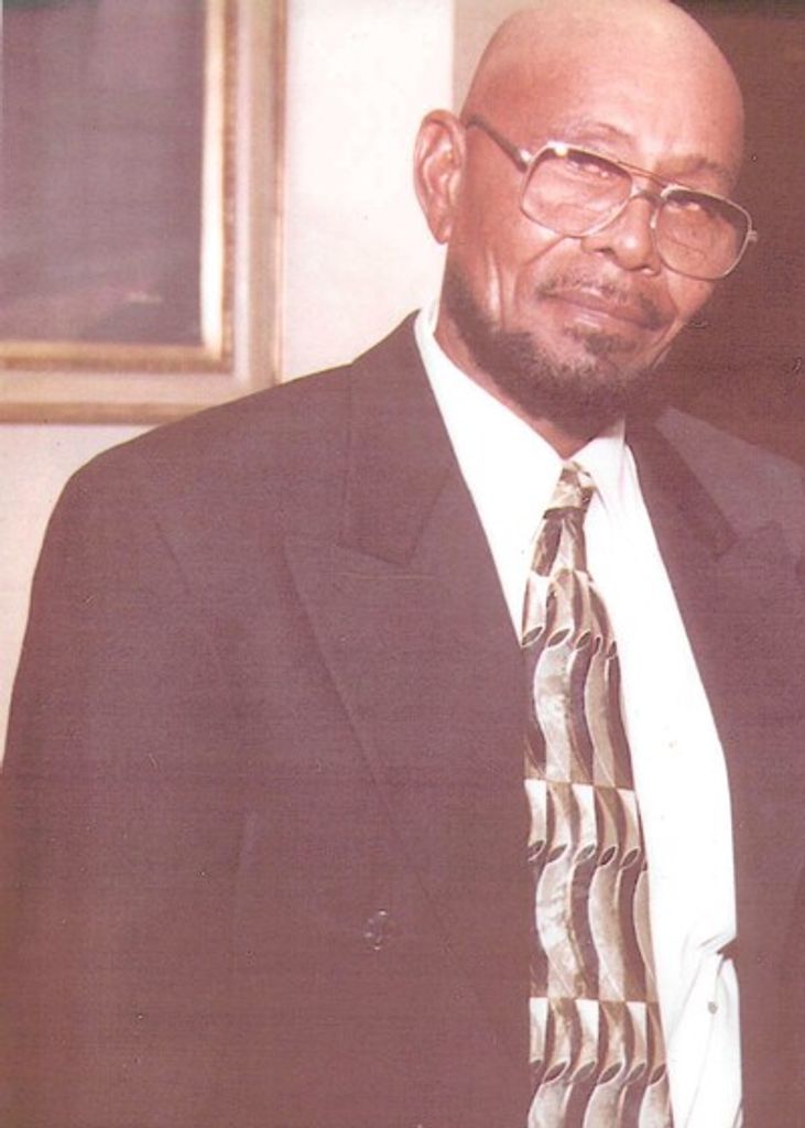 Lawson Woodie Sutton, Sr. Profile Photo