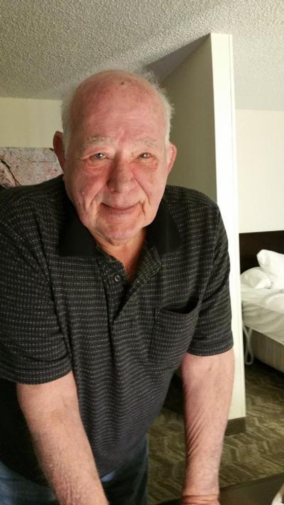 Larry L. Elliott Profile Photo
