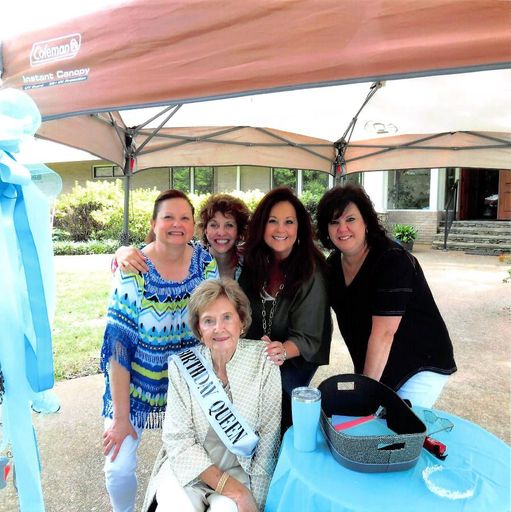 Martha Ann Segars photo gallery thumbnail 43 of 122