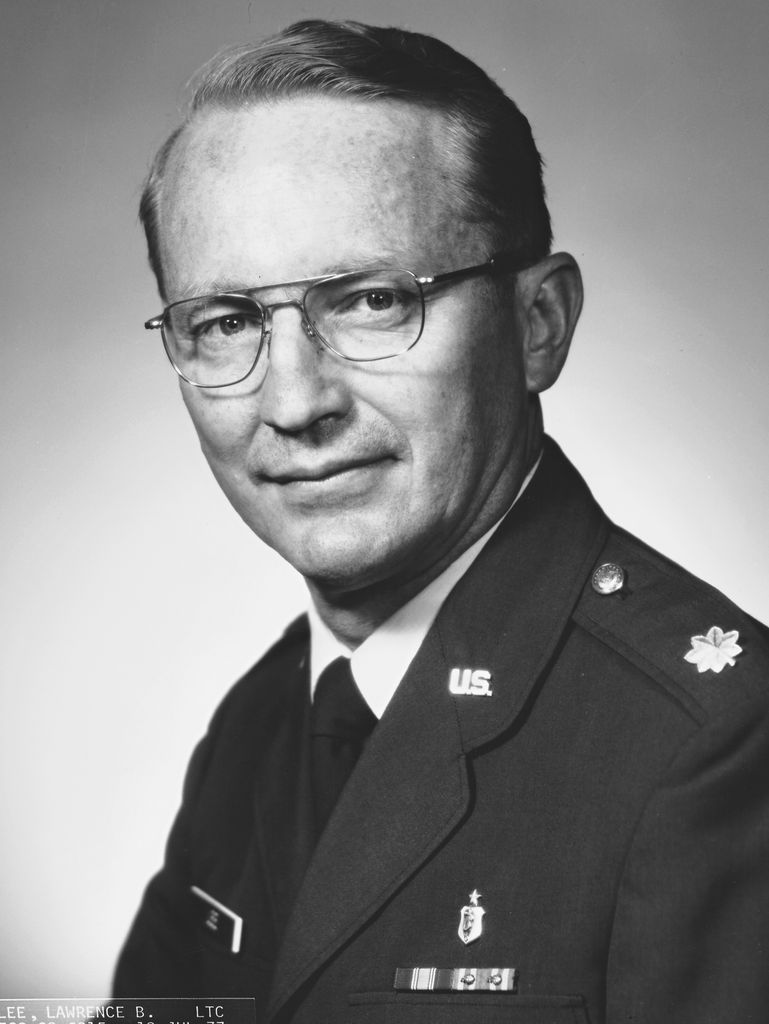 Dr. Lawrence Lee