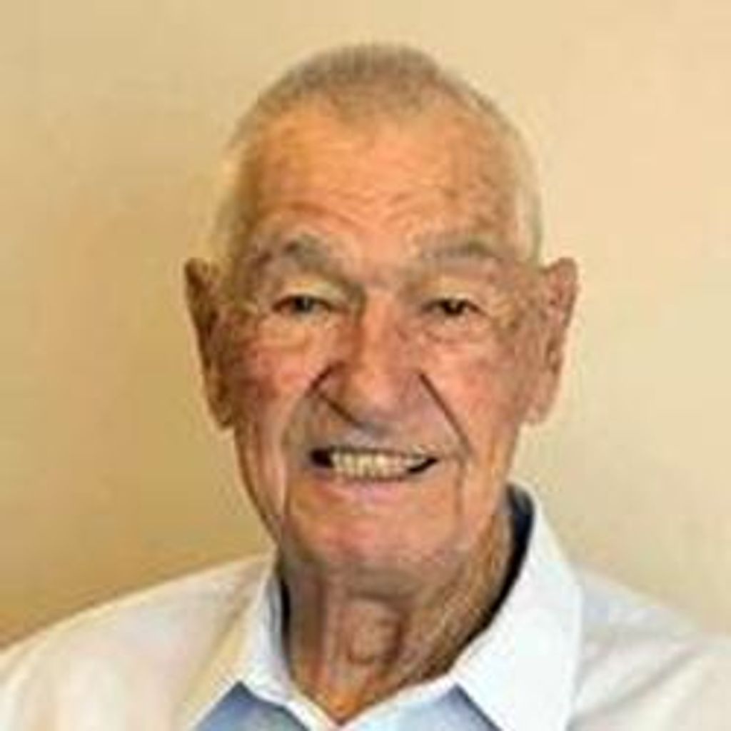 Robert L. "Bob" Vernon, Sr.