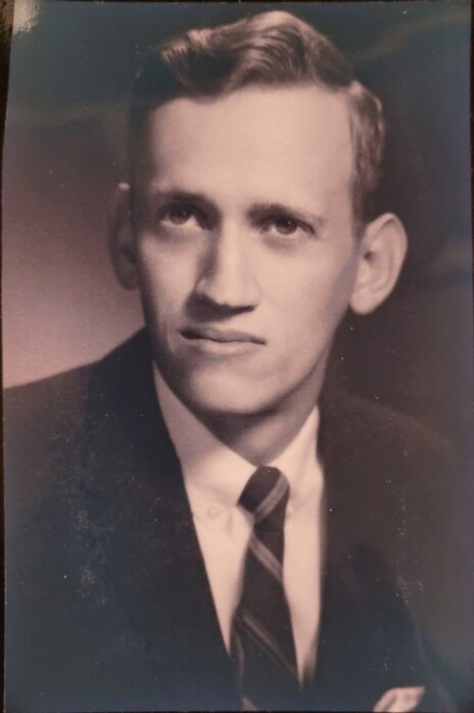 Robert Franklin Schneider Profile Photo