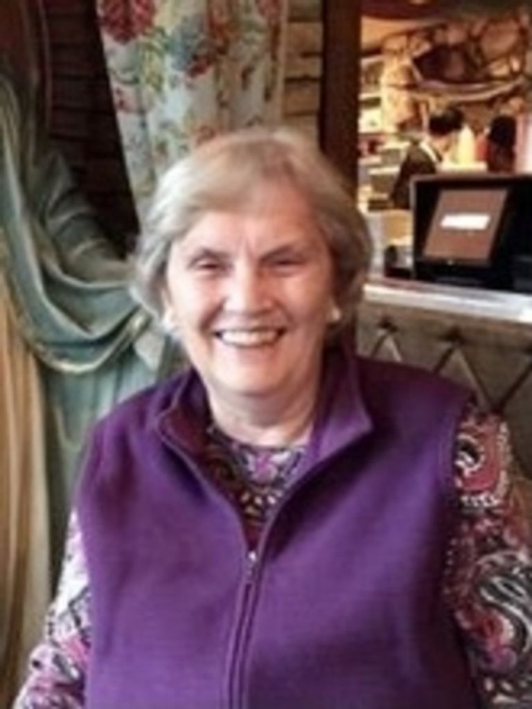 Barbara "Bobbi" Ashman Luckner Darling