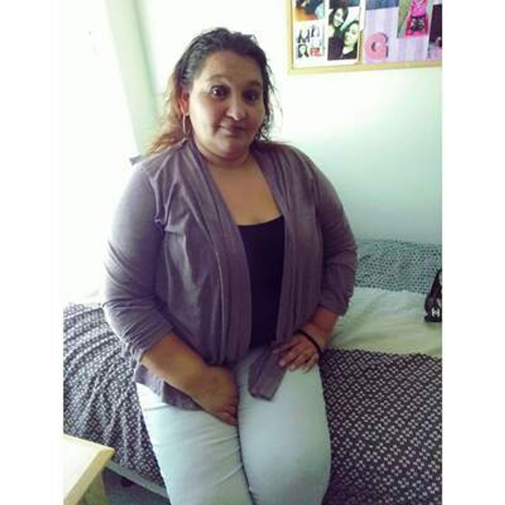 Elizabeth Elaine Gonzalez Profile Photo