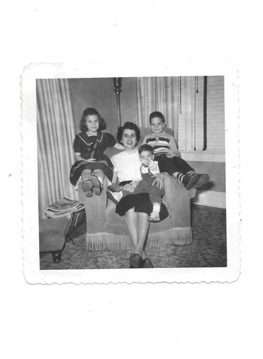 Carolyn - Nutter photo gallery thumbnail 27 of 45