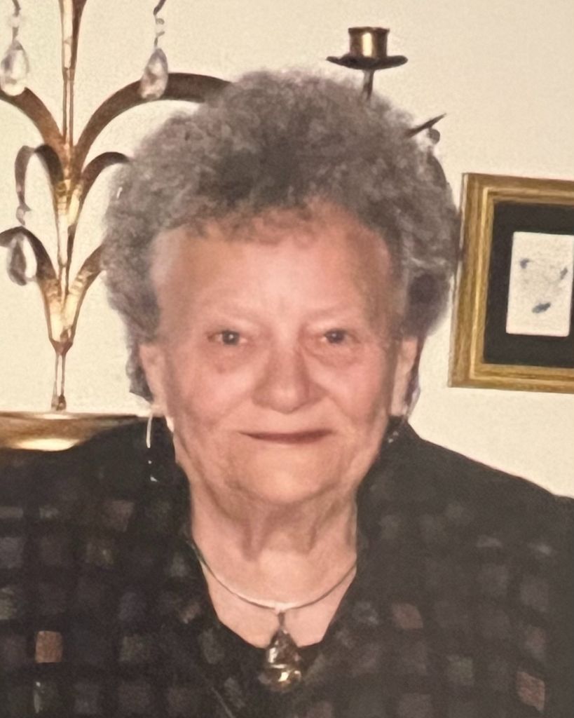 Maxine Penar