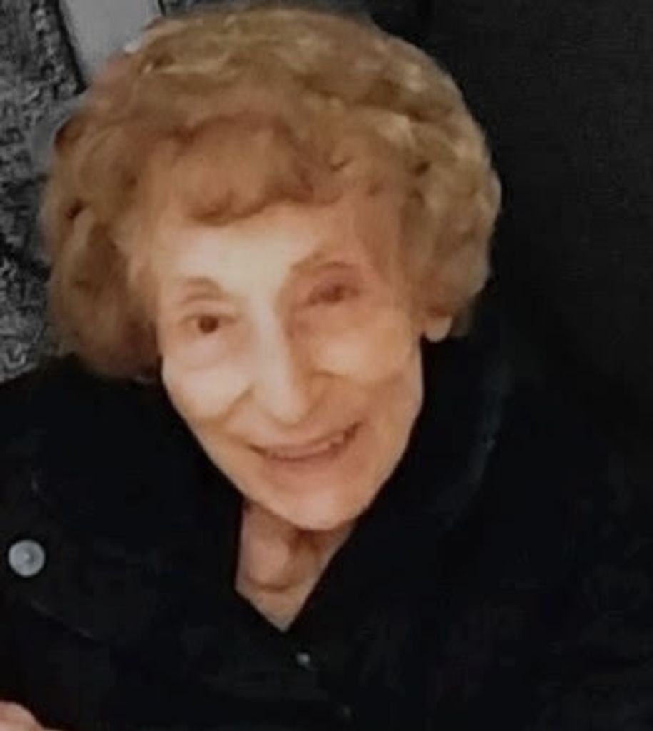 Helen J Walpole Profile Photo