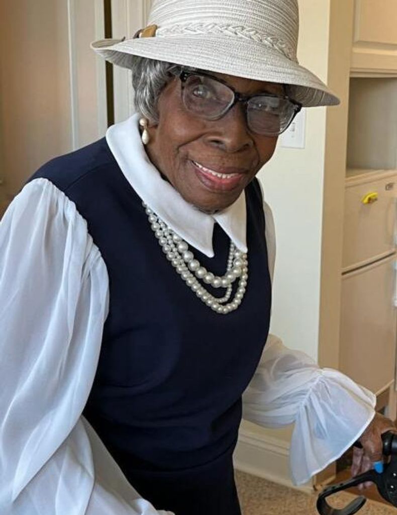 Elizabeth C Watkins Profile Photo