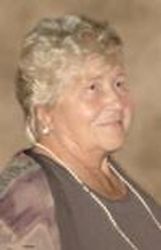 Doris Lawson photo gallery thumbnail 4 of 4