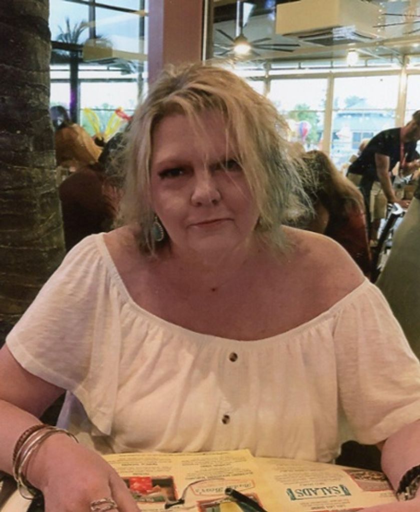 Leigh Prince Poole Profile Photo