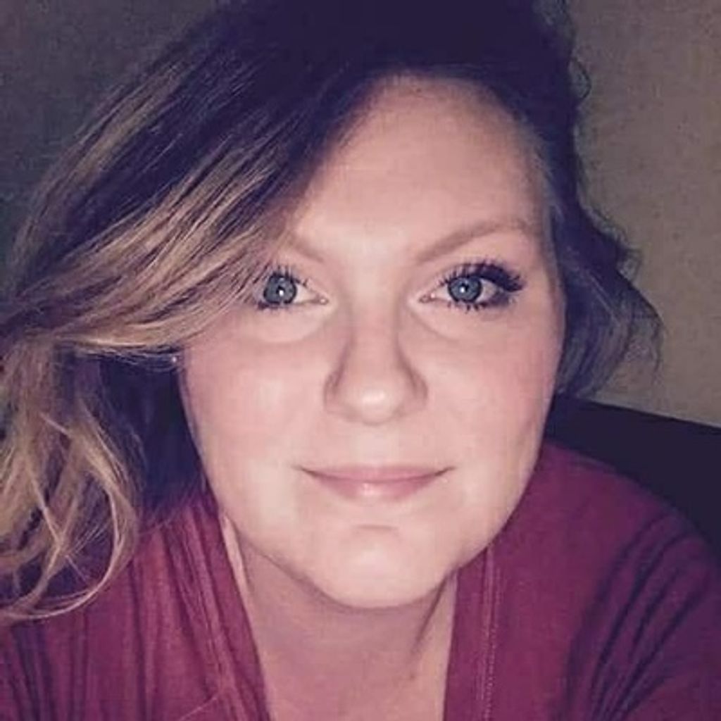 Emily Noelle Dixon Profile Photo