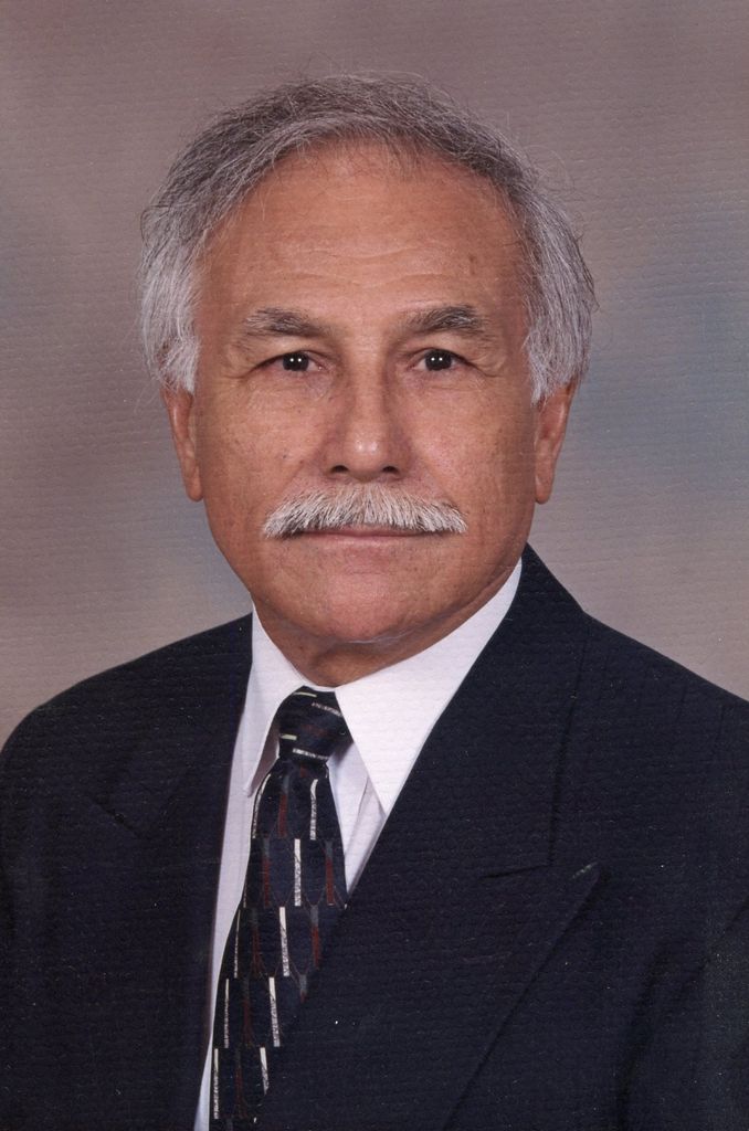 Ricardo E. Reyna Profile Photo