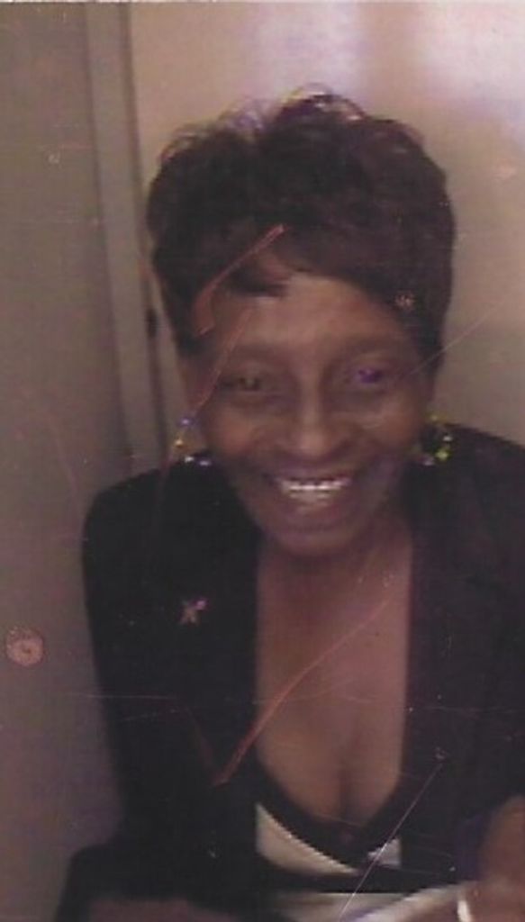 Connie Holloman Profile Photo