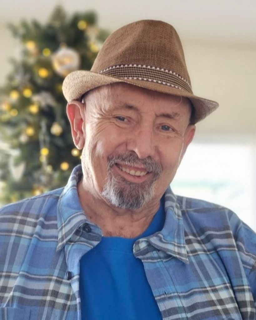 Christopher McLellan Profile Photo