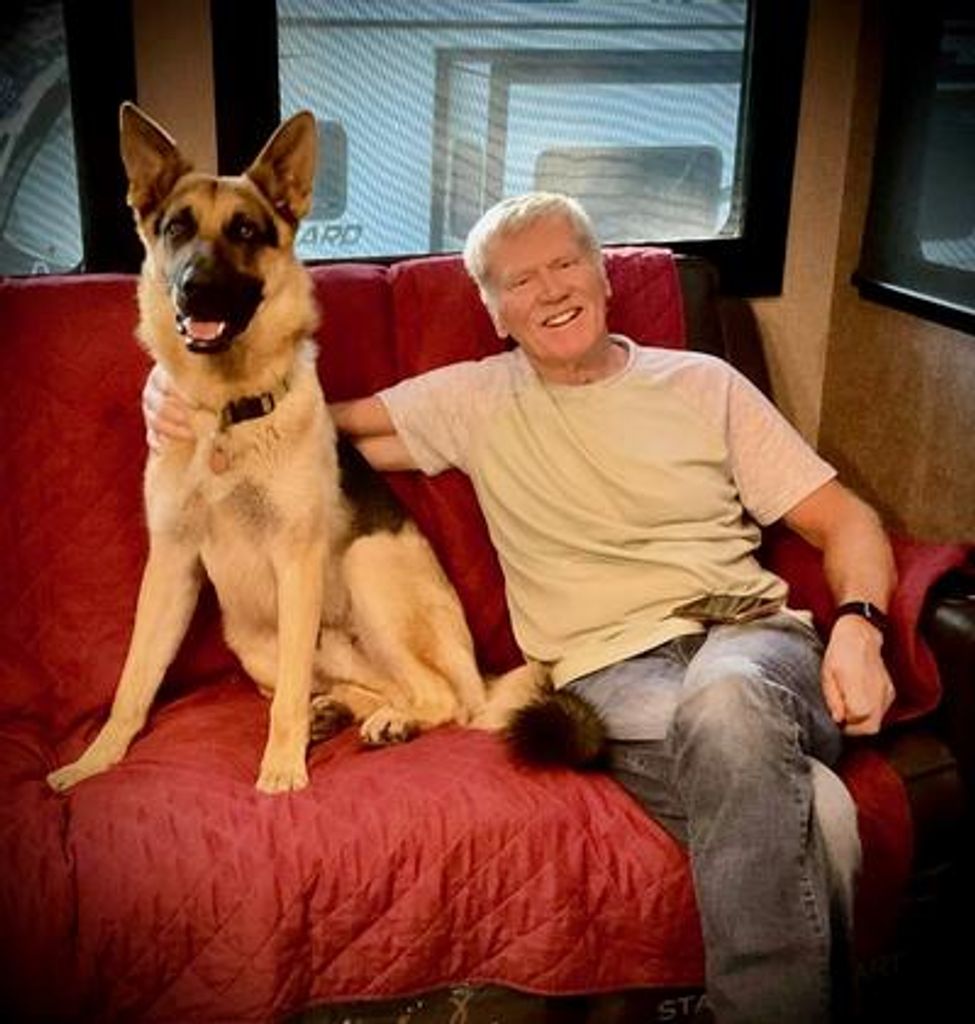 Robert Lee Huybers Profile Photo