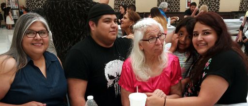 Yolanda C. Gonzalez photo gallery thumbnail 308 of 357