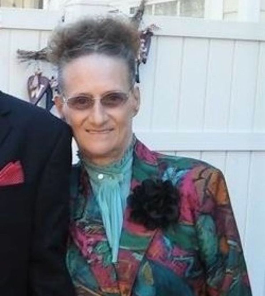 Carolyn Carter McLeod