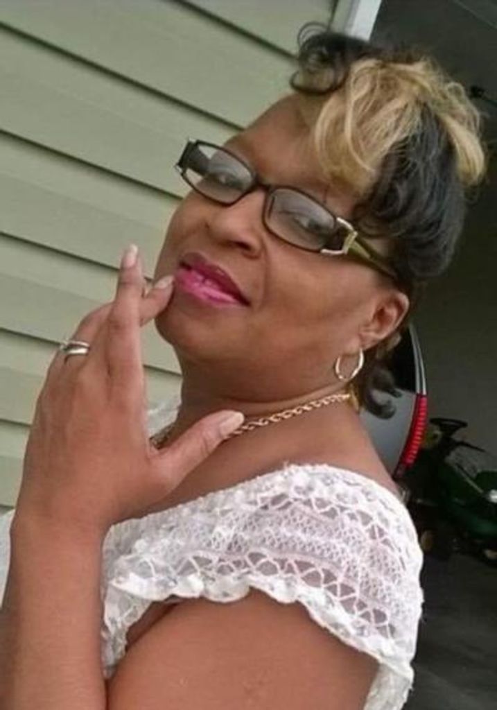 Vickie Tripp Profile Photo