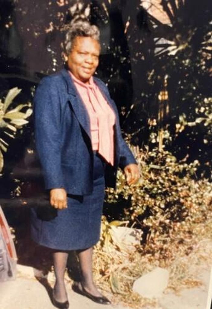 Maggie Lou (Williams) Cowart Profile Photo