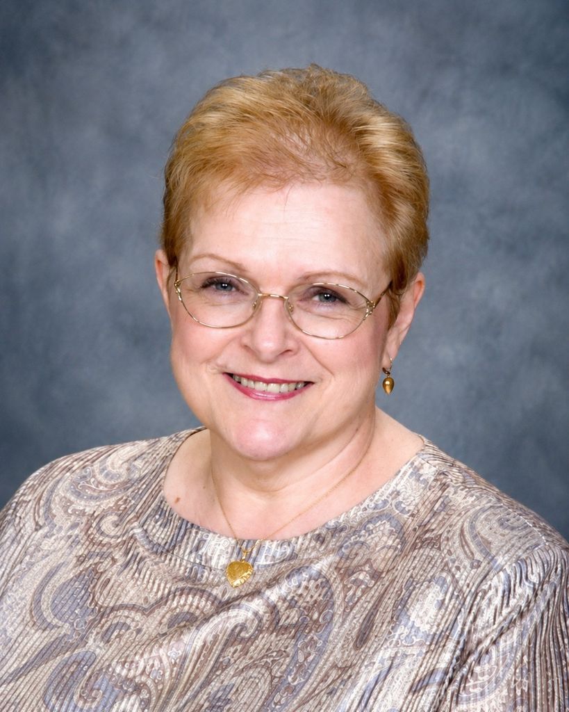 Carolyn Woolley Profile Photo