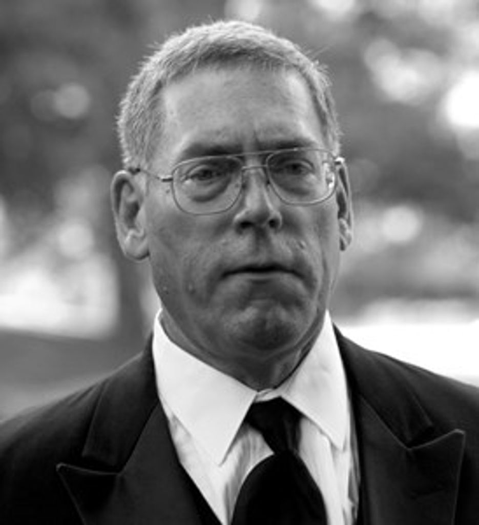 William Elmer "Bill" Julian Profile Photo