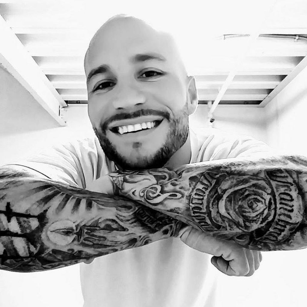 Luke Martin Perez Profile Photo